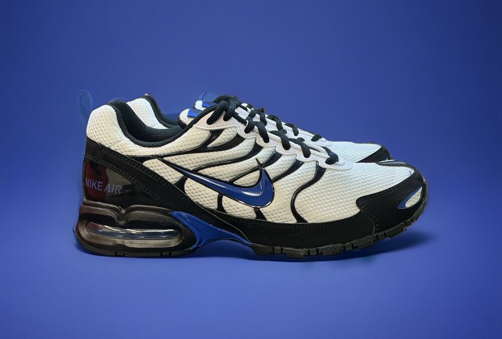 Size 10.5 - Nike Air Max Torch 4 White Hyper Blue
